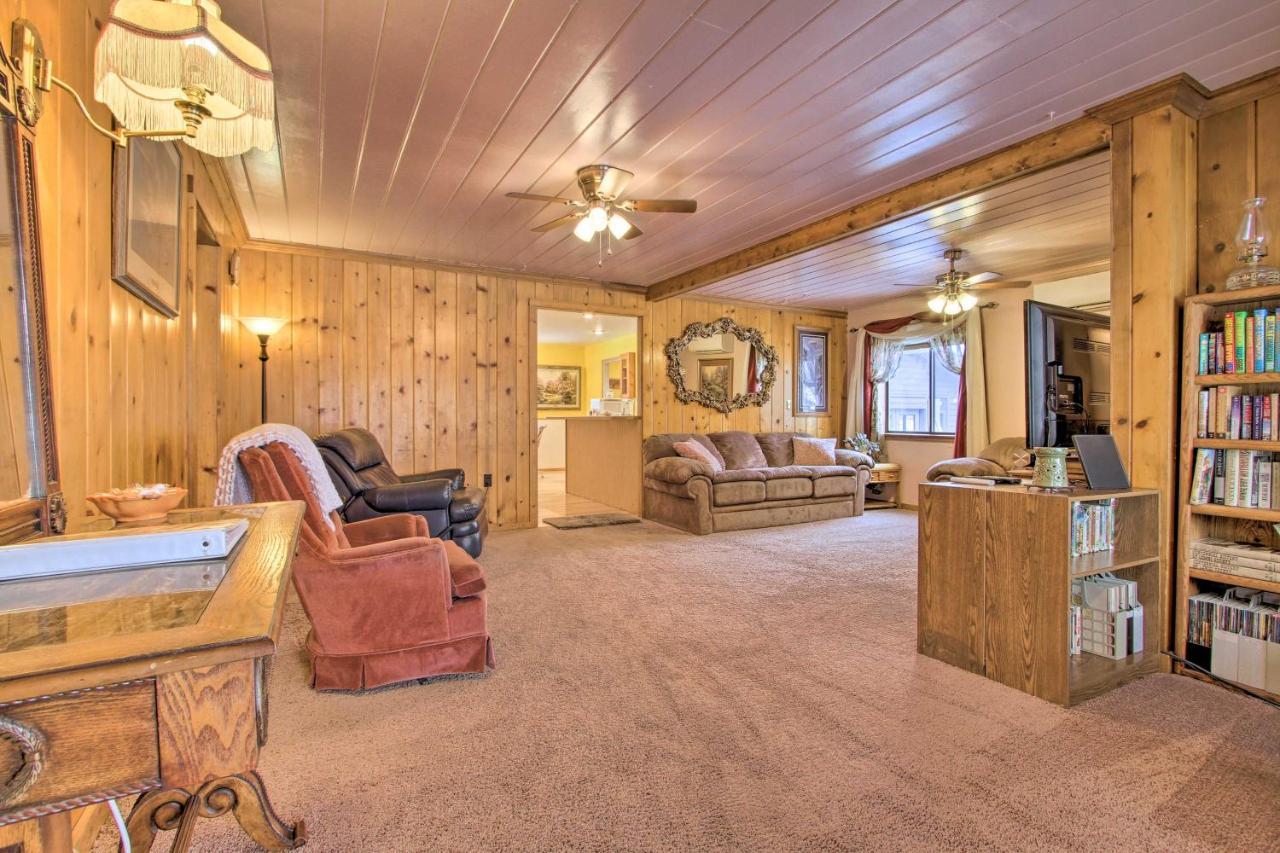 Cozy Home With Hot Tub Half Mi To Salmon River! Ngoại thất bức ảnh