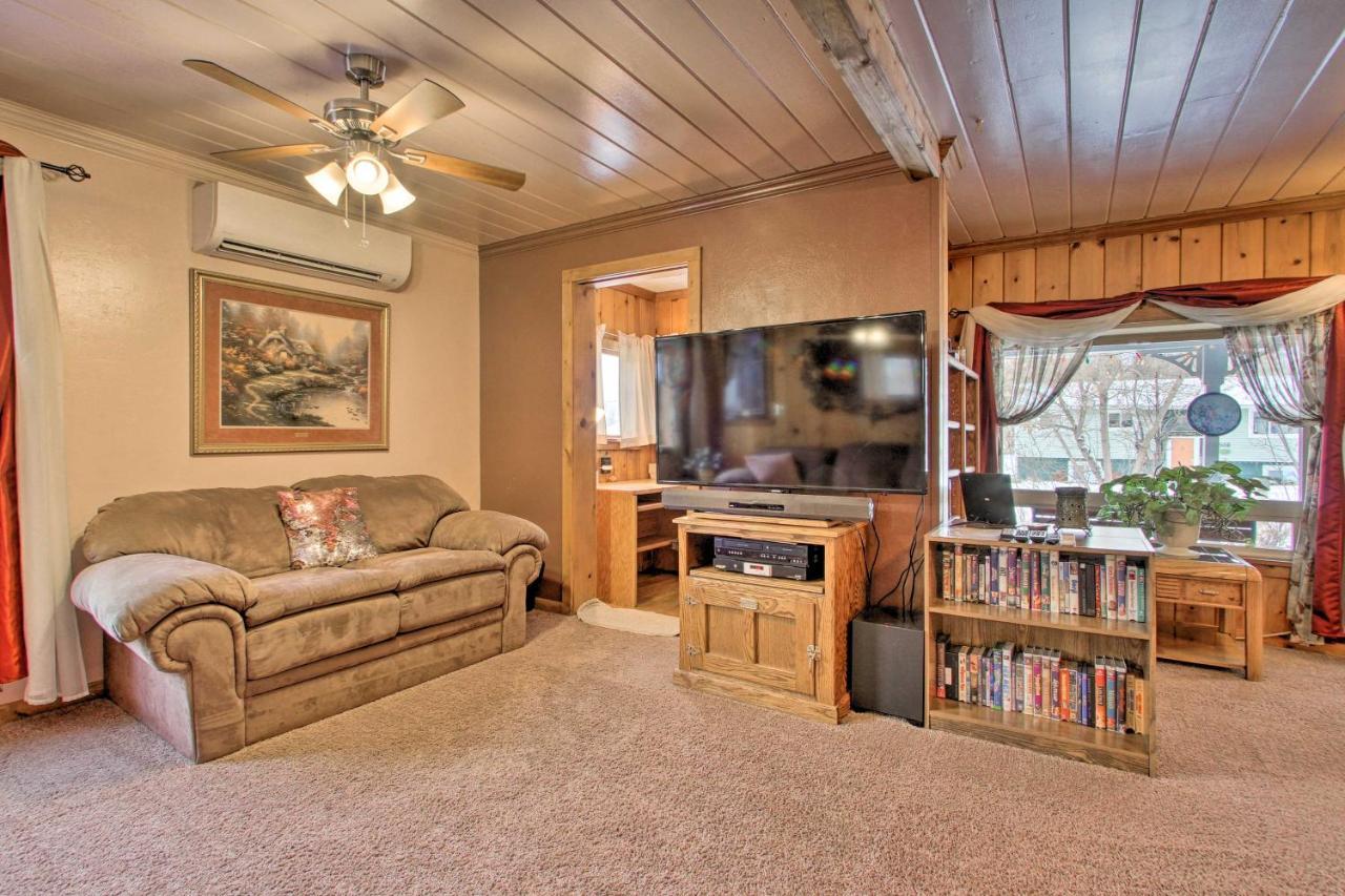 Cozy Home With Hot Tub Half Mi To Salmon River! Ngoại thất bức ảnh
