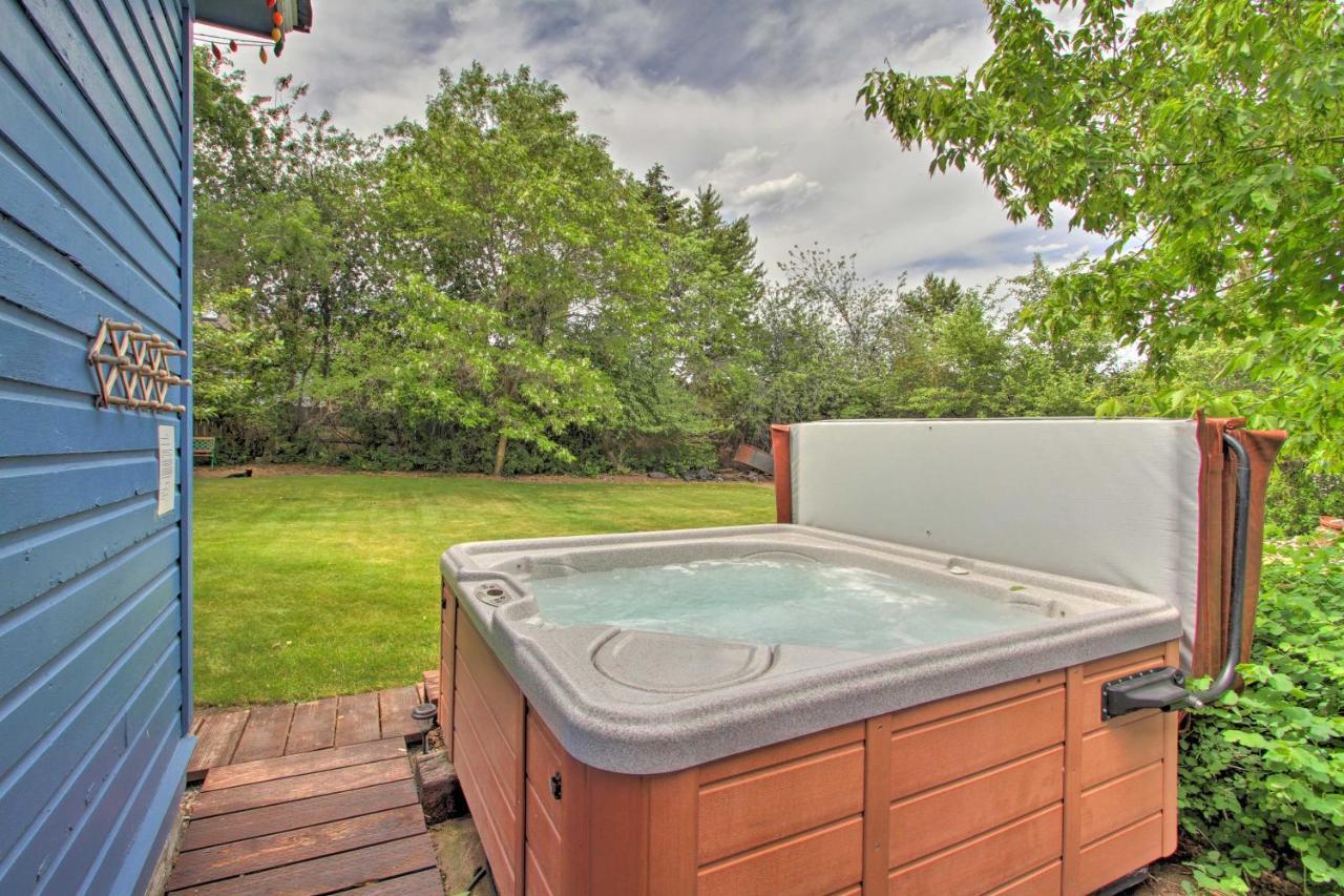 Cozy Home With Hot Tub Half Mi To Salmon River! Ngoại thất bức ảnh